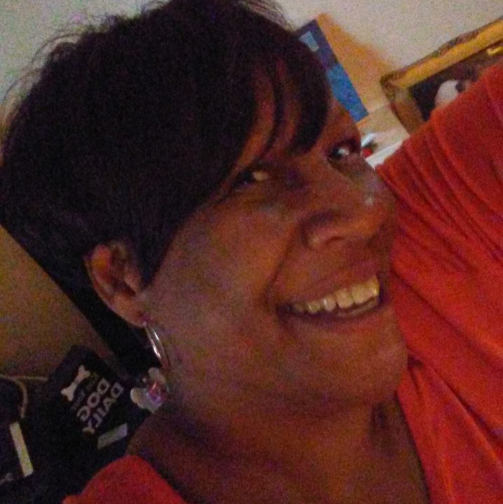 Meet your Posher, Yolanda